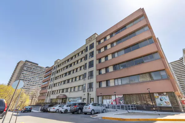 Toronto C11, ON M3C 3A1,10 Gateway BLVD #521