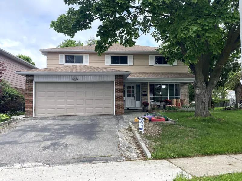 34 Wakefield CRES #Bedroom Two, Toronto E05, ON M1W 2C2