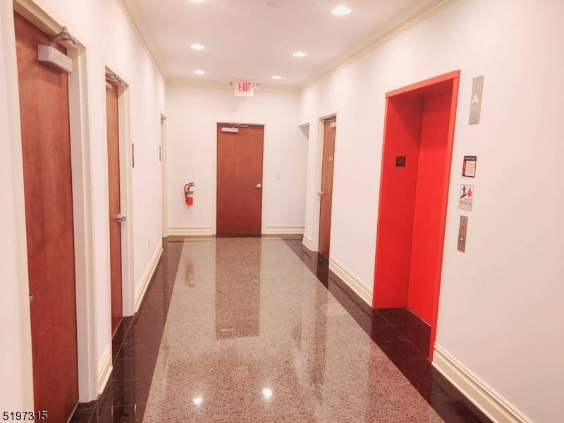 Clinton Twp., NJ 08833,1225 BLG A Route 31 Suite 124
