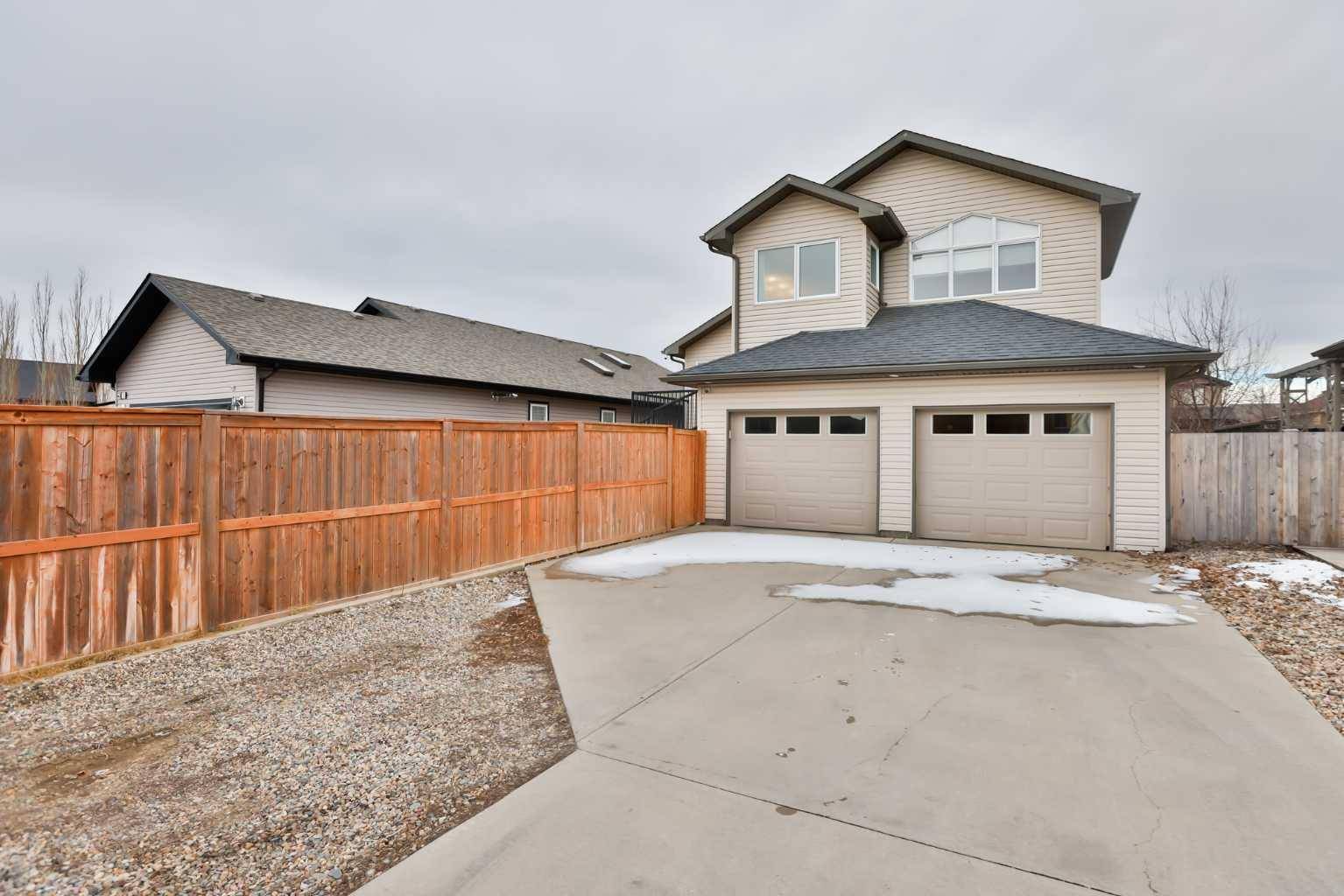 Lethbridge, AB T1K 5N7,219 Riverstone BLVD W