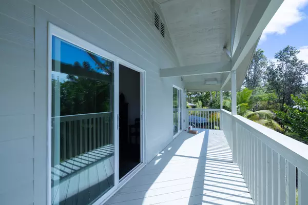 Keaau, HI 96749,15-1517 7TH AVE