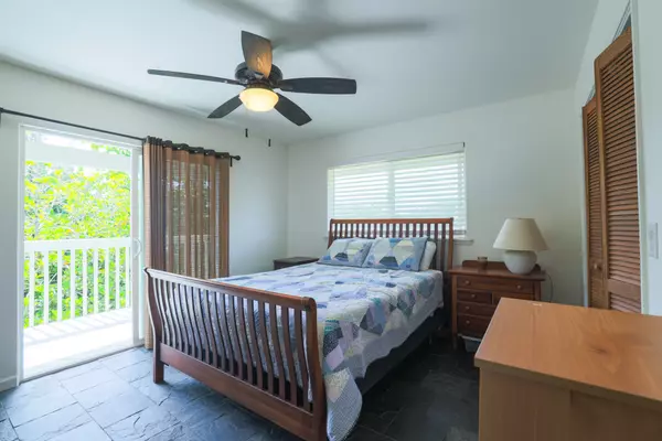 Keaau, HI 96749,15-1517 7TH AVE