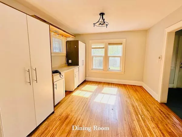 Windsor, ON N9A 4Y1,1037 Bruce AVE