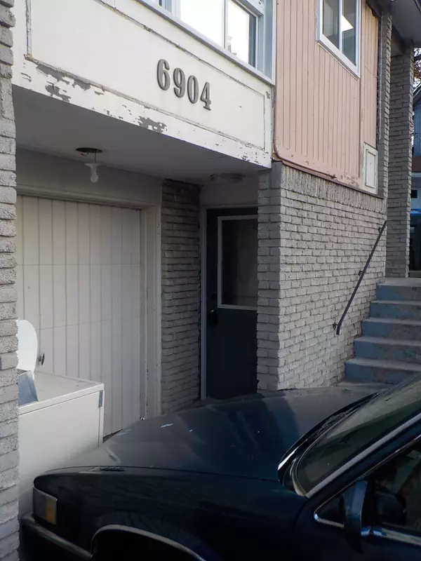 Mississauga, ON L5N 1R2,6904 Bilbao LN #Basement Apartment