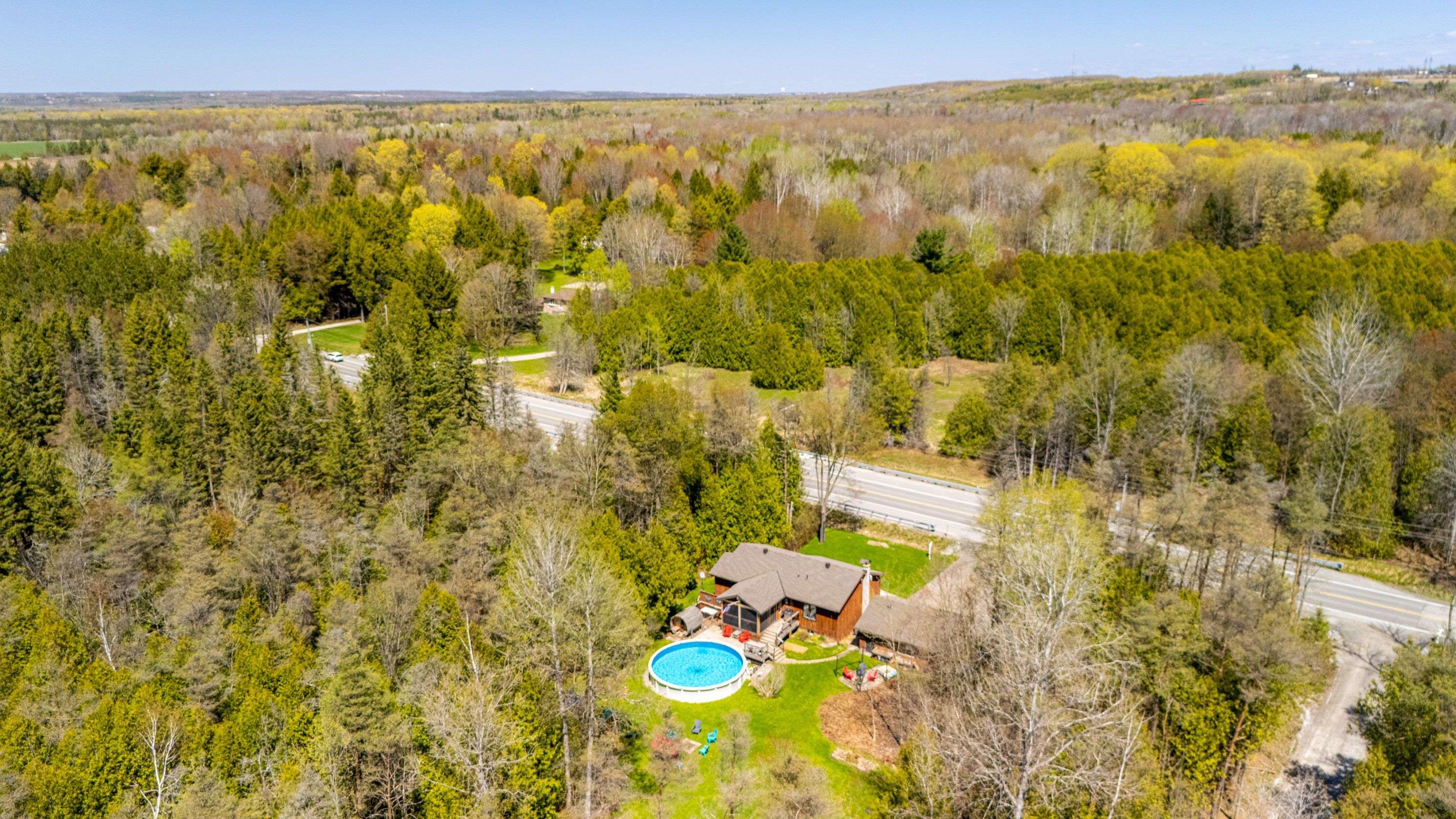 Essa, ON L0M 1T0,7912 County Road 56 RD