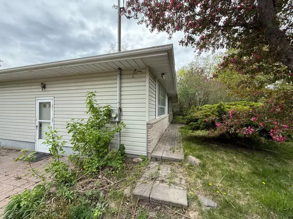 Richmond Hill, ON L4S 1N7,1585 19th AVE