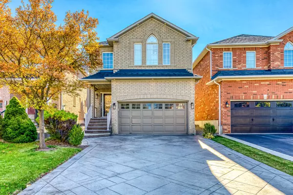 814 Brass Winds PL, Mississauga, ON L5W 1T4