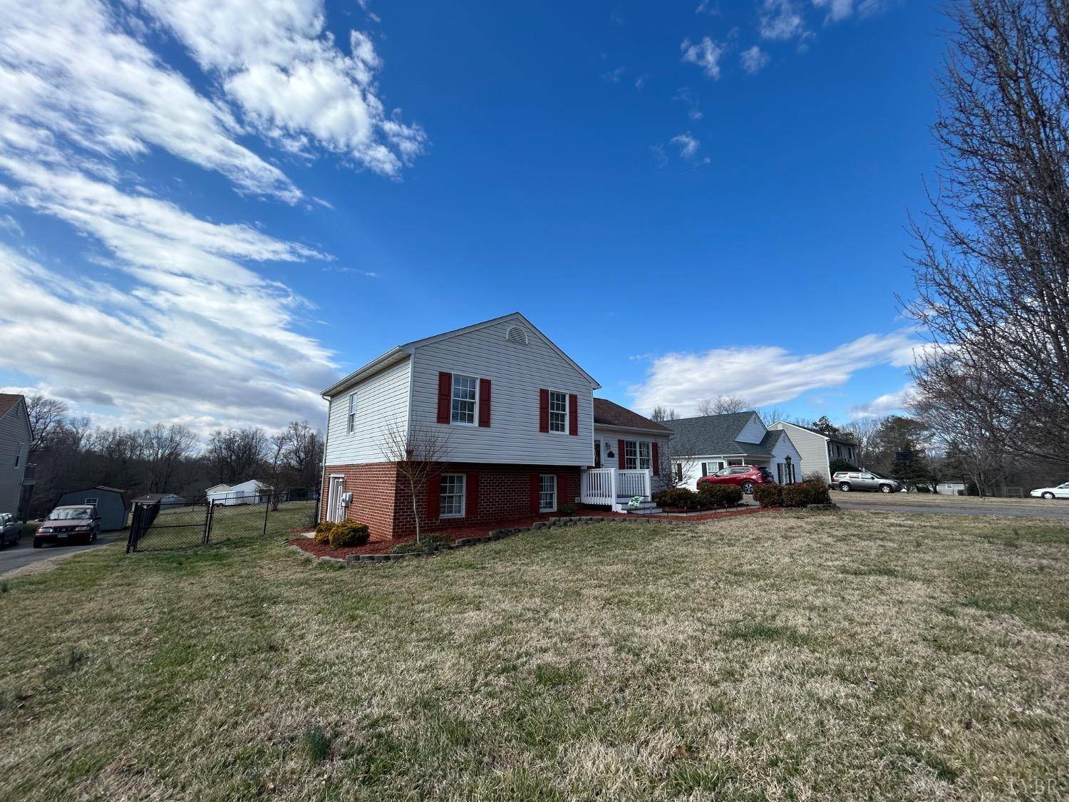 Lynchburg, VA 24502,262 Mary Ann DR