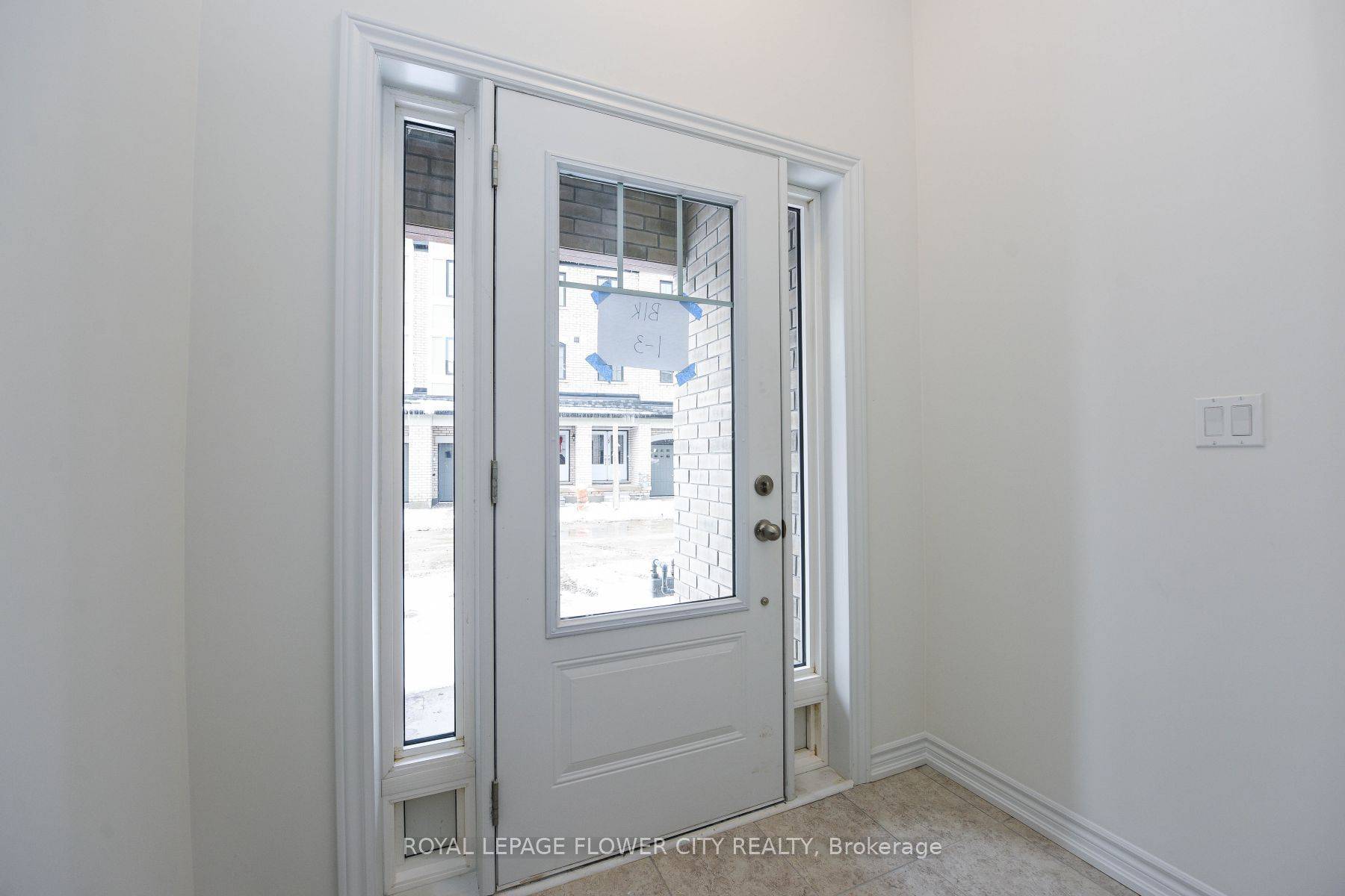 Orangeville, ON L9W 2E4,68 First ST #5