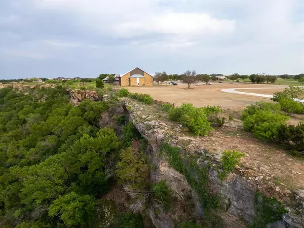 Graford, TX 76449,81620 Clubhouse Drive