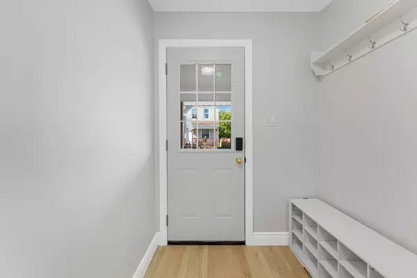 Hamilton, ON L8H 1W4,20 Britannia AVE