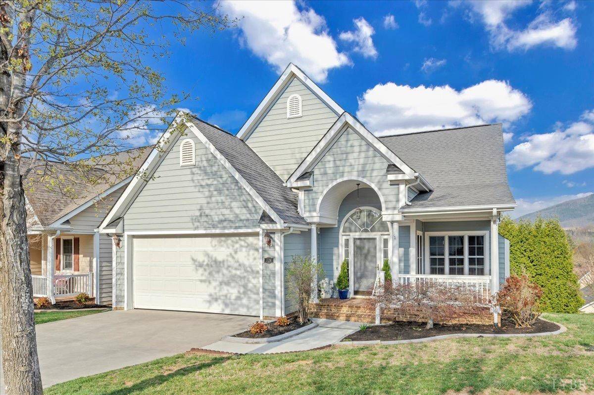 728 N Battery DR, Roanoke, VA 24019
