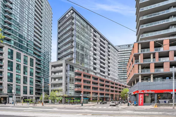 15 Bruyeres Mews #317, Toronto C01, ON M5V 0A7