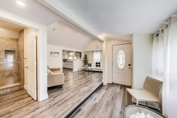 East Gwillimbury, ON L0G 1R0,3251 Ravenshoe RD