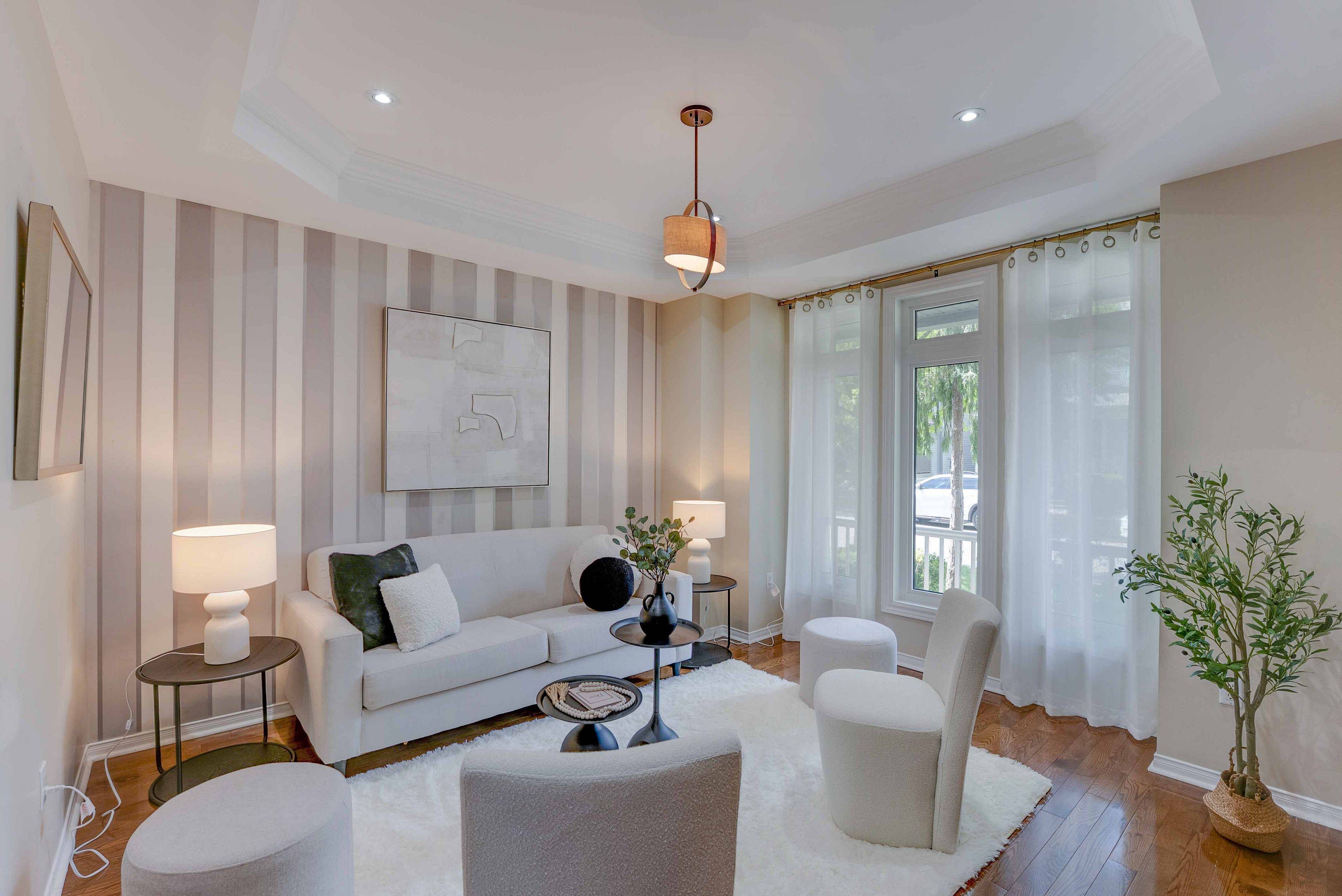 Oakville, ON L6H 6M9,216 Gatwick DR