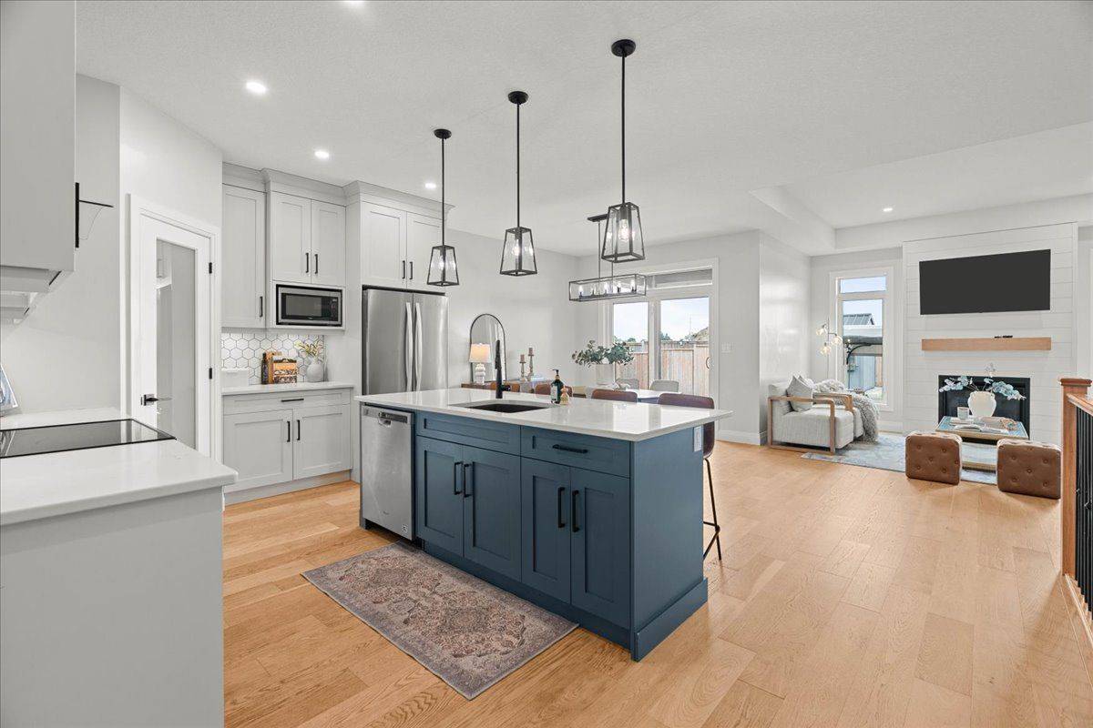 Strathroy-caradoc, ON N7G 0G5,6 Elwood ST