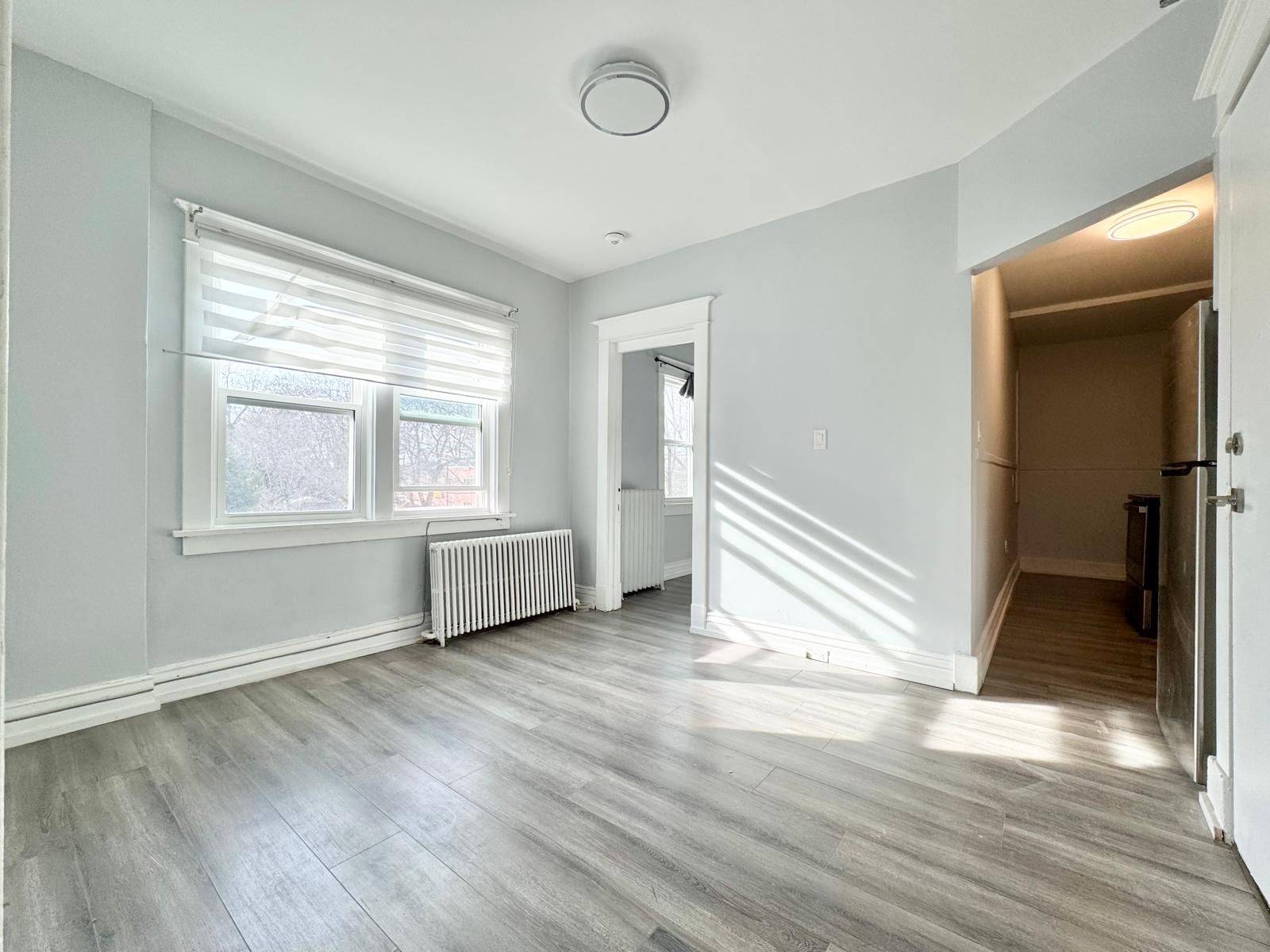Niagara Falls, ON L2E 4K5,5325 Van Alstyne PL #6
