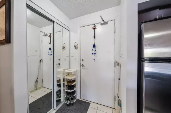 Toronto C06, ON M3H 0B3,760 Sheppard AVE W #211