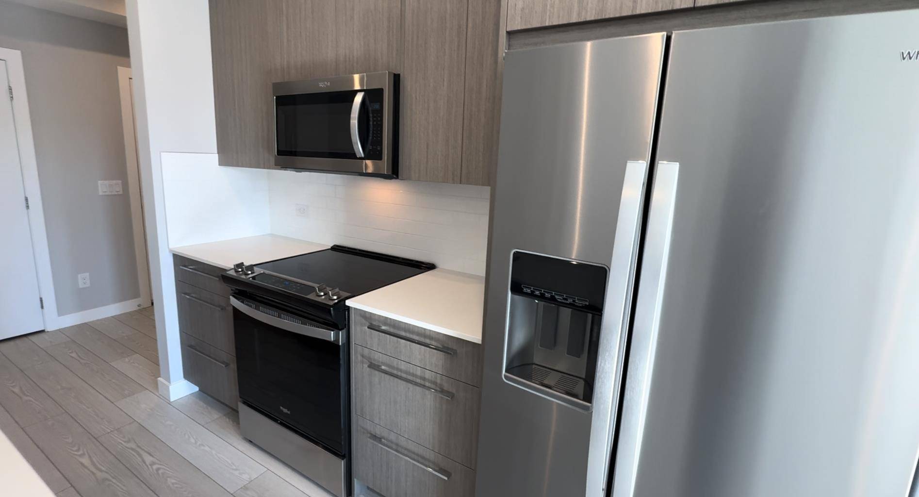 Calgary, AB T2X 5X2,111 Wolf Creek DR #4213