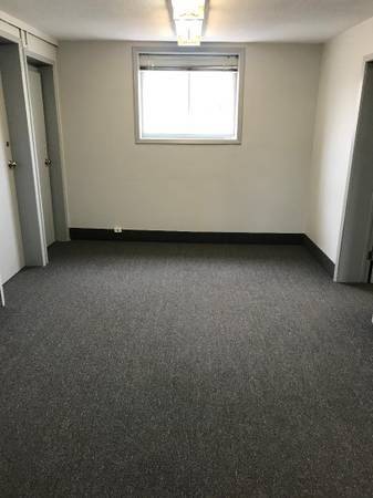 Oshawa, ON L1H 7N9,1019 Nelson ST #7