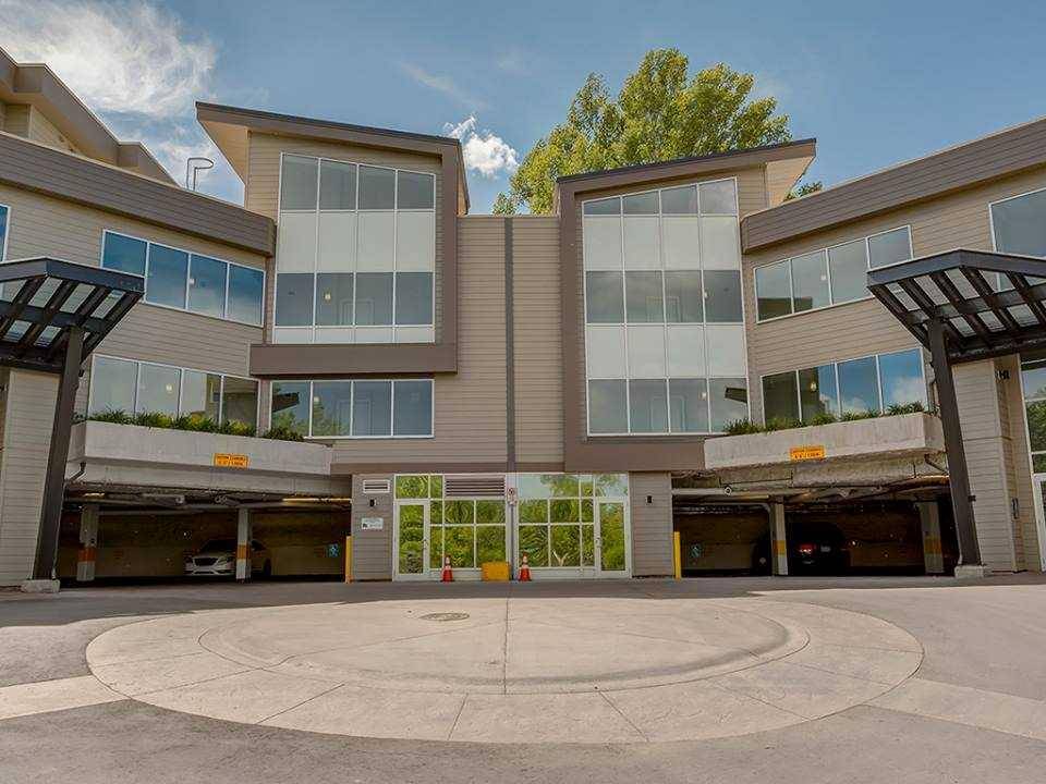 4303 1 ST NE #203, Calgary, AB T2E 7M3