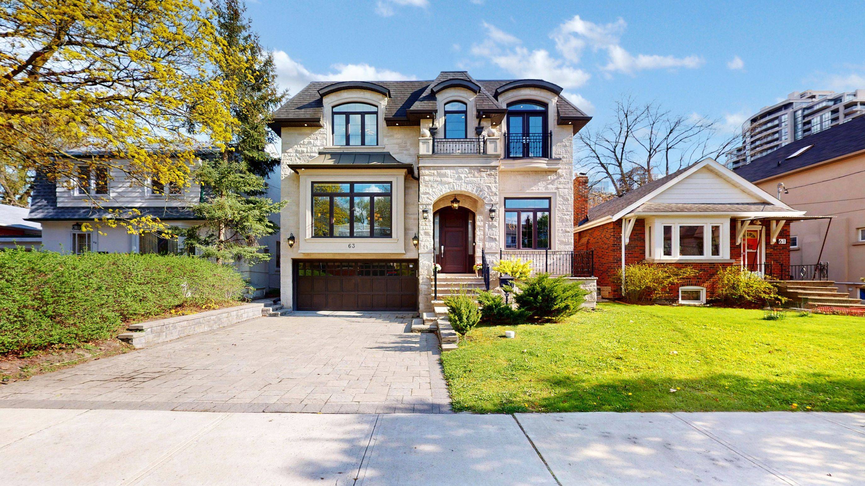Toronto C14, ON M2N 3L8,63 Elmwood AVE