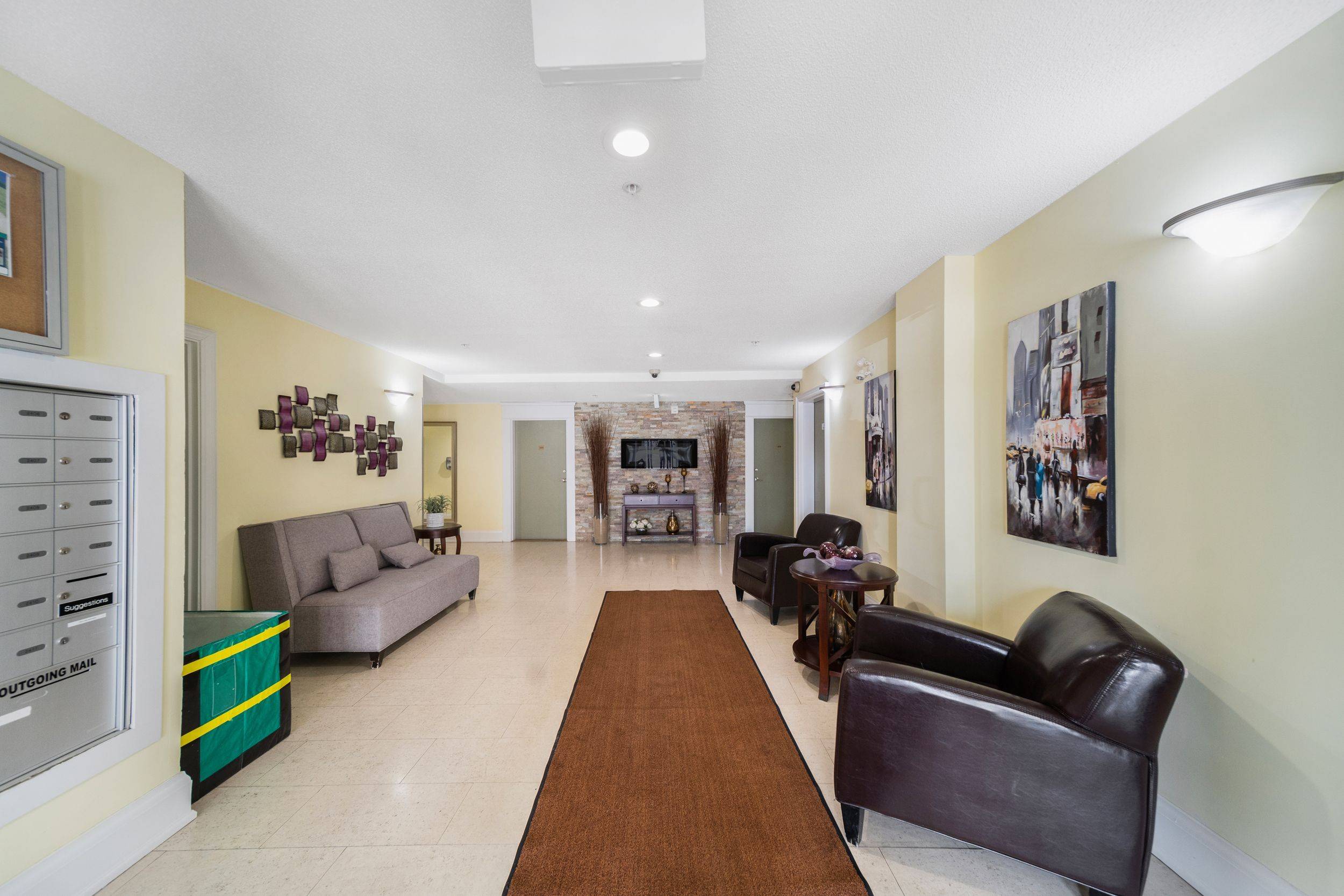 Brampton, ON L6P 2Z6,6 Dayspring CIR #2405