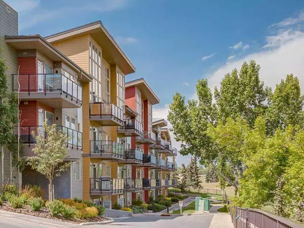 Calgary, AB T2E 7M3,4303 1 ST Northeast #203