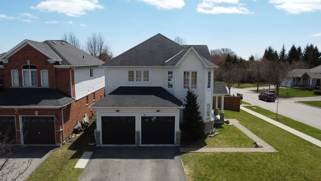 189 Dadson DR, Clarington, ON L1C 5M7