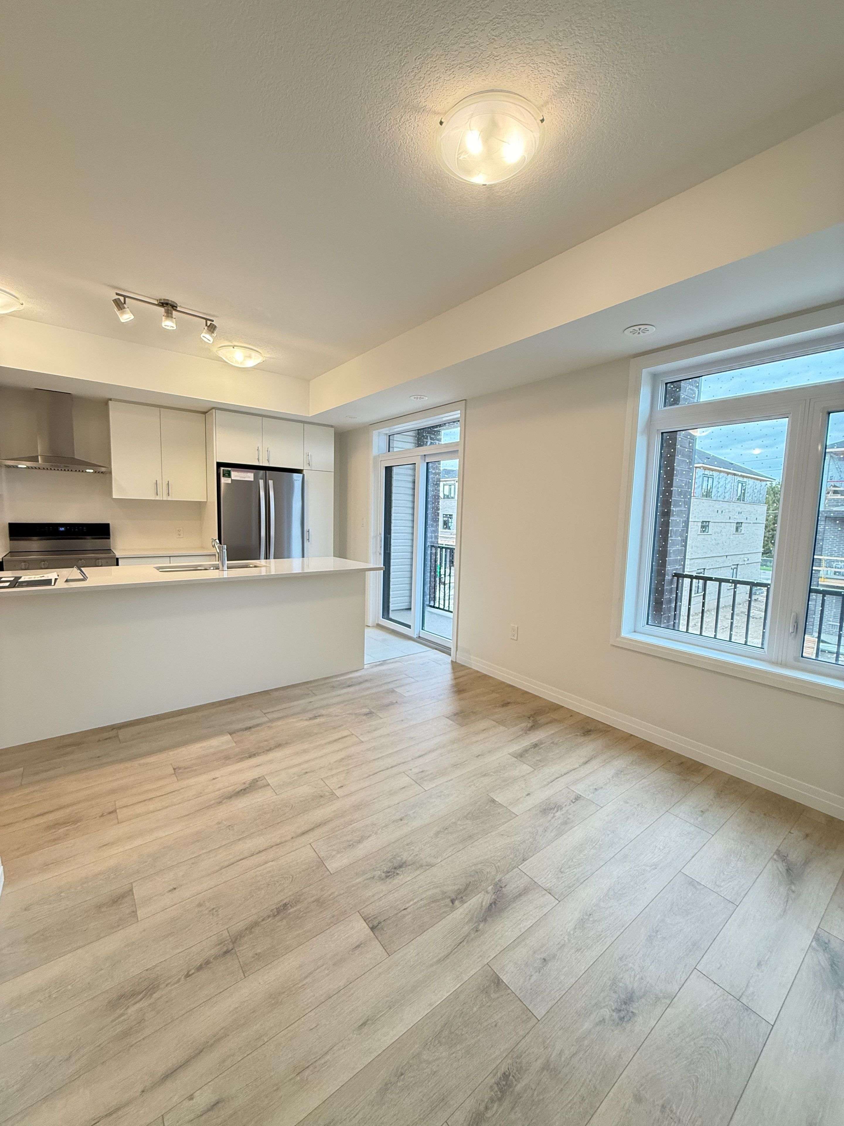 Guelph, ON N1L 1B3,65 Thatcher DR