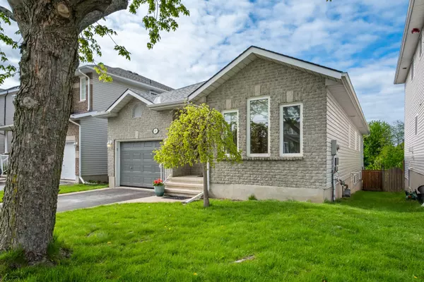 Kingston, ON K7K 7J8,34 Schooner DR