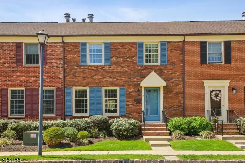 9 Cowperthwaite Sq, Westfield Town, NJ 07090