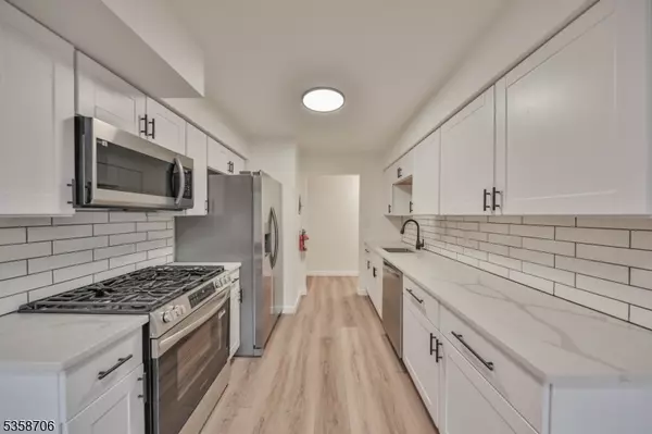 401 US Highway 22 #37 D, North Plainfield Boro, NJ 07060