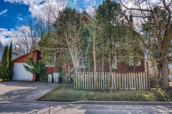 North Perth, ON N4W 1H8,195 Campbell ST W