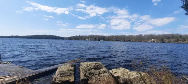 The Archipelago, ON P2A 0B7,55 Healey Lake Water N/A