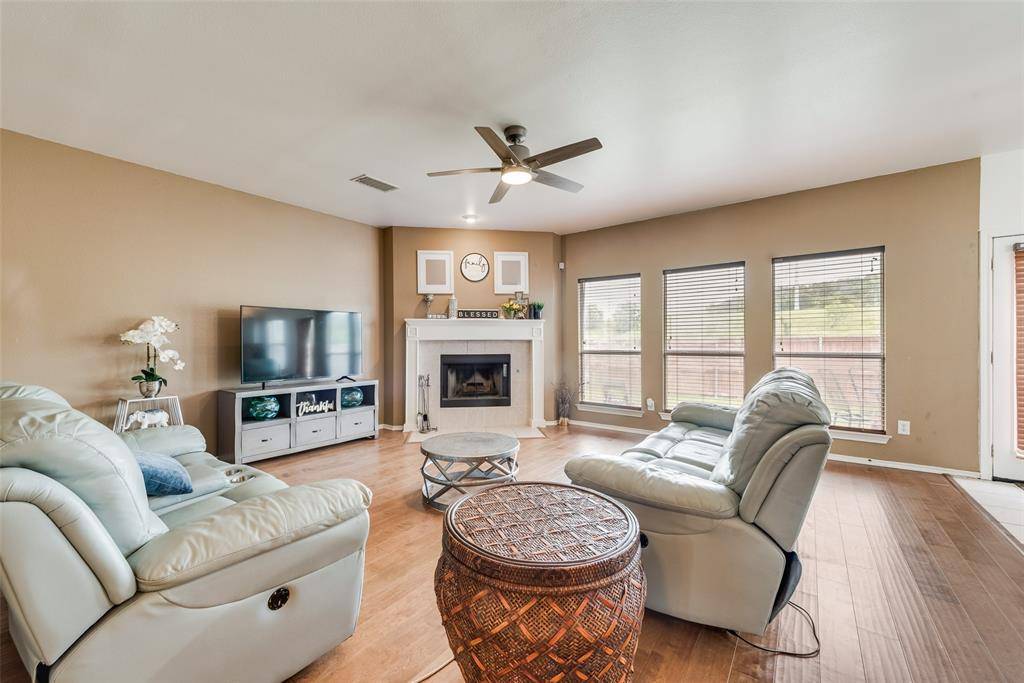 Dallas, TX 75249,7909 Vista Hill Lane