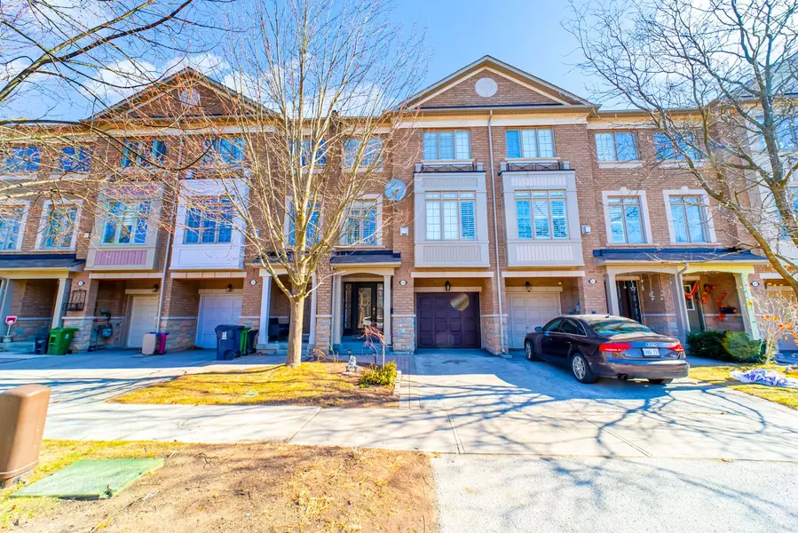 104 Stagecoach CIR, Toronto E10, ON M1C 0A1