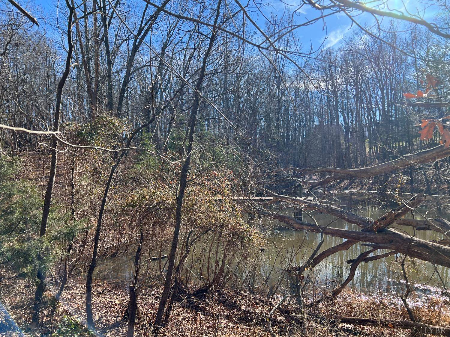 Lynchburg, VA 24503,0 Walnut Hollow