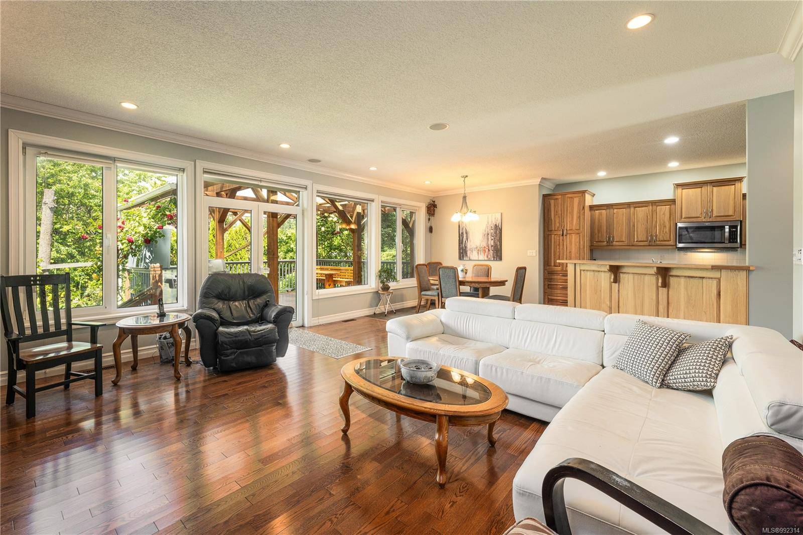 Nanoose Bay, BC V9P 9B4,2497 Nuttal Dr