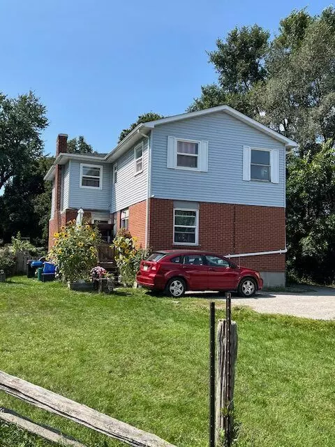Oshawa, ON L1H 4L6,1100 Simcoe ST S