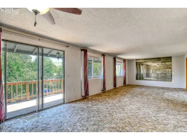 Weston, OR 97886,212 S WATER ST