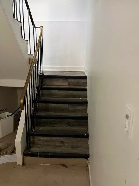 Oshawa, ON L1H 4L6,1100 Simcoe ST S