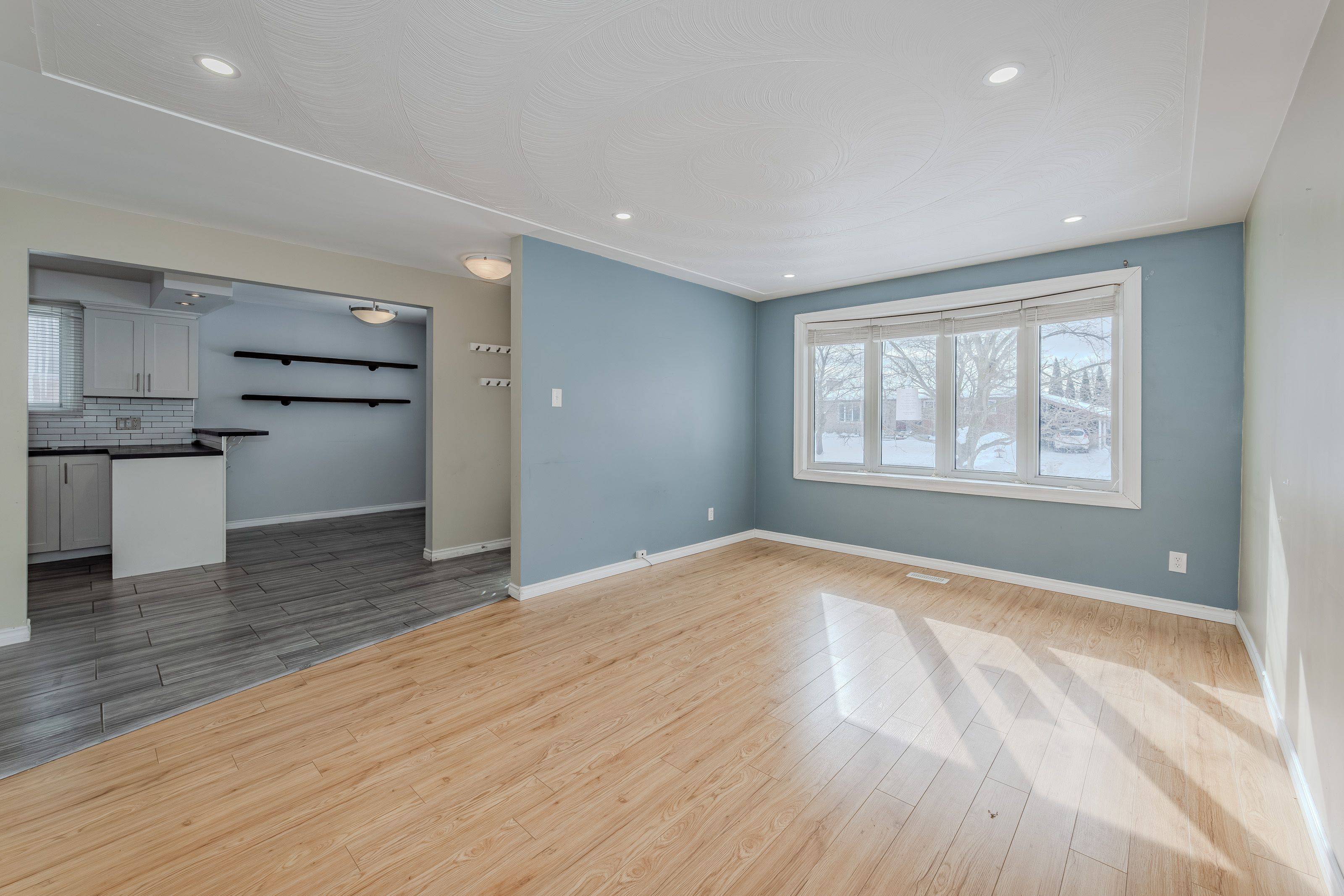 Guelph, ON N1E 6C9,140 Brant AVE