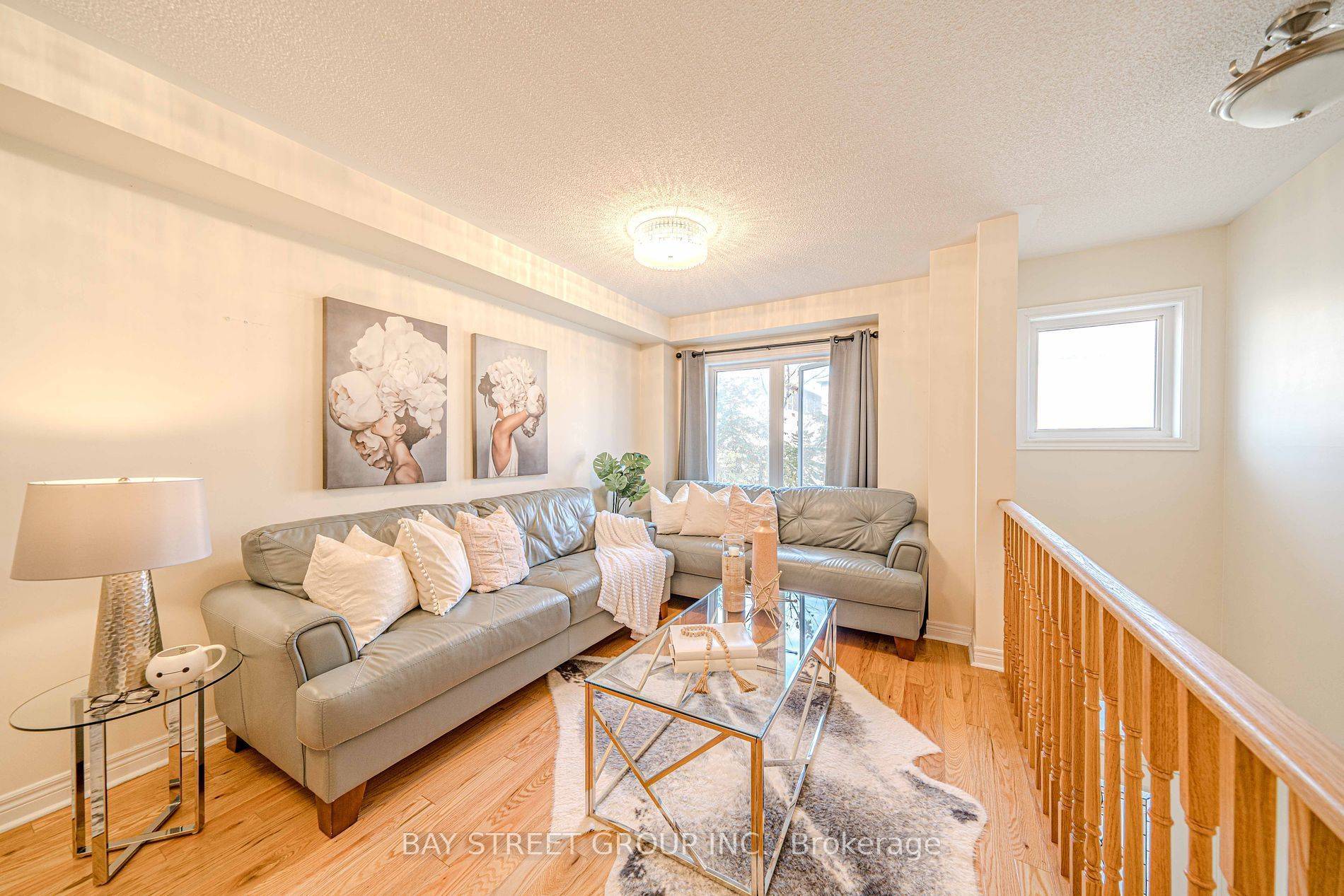 Toronto E04, ON M1P 0C2,37 De Jong ST