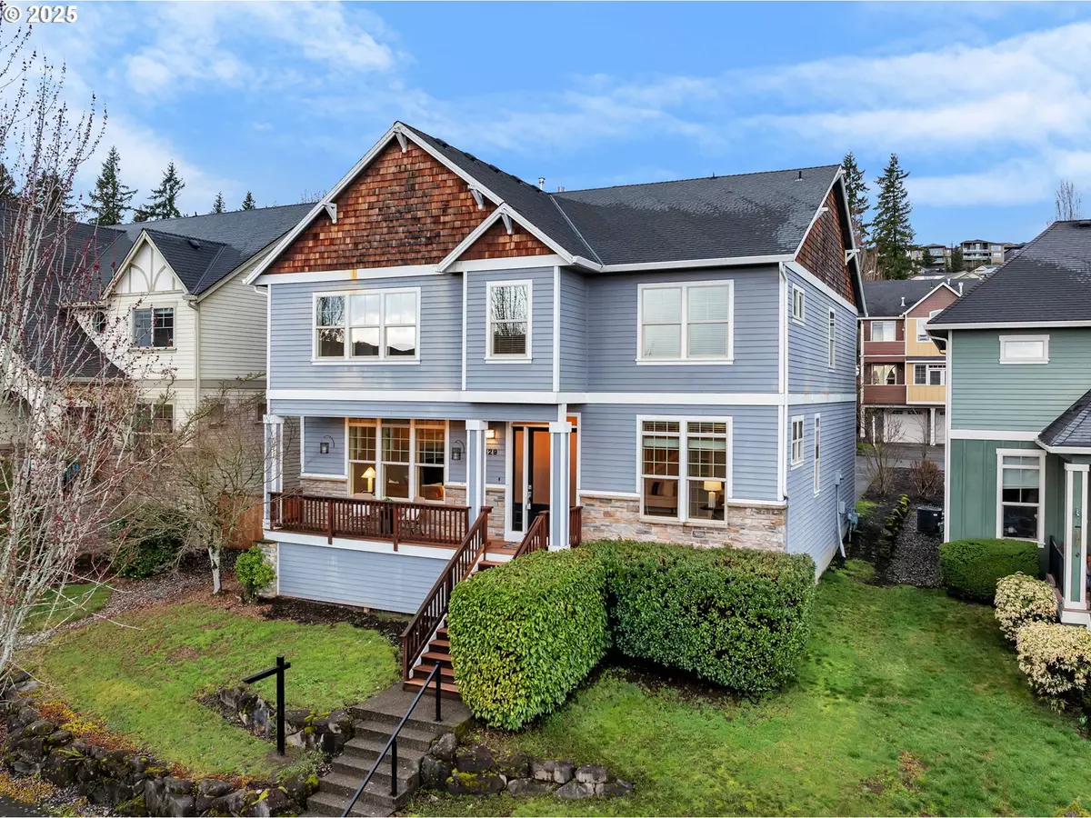 Washougal, WA 98671,829 W T ST