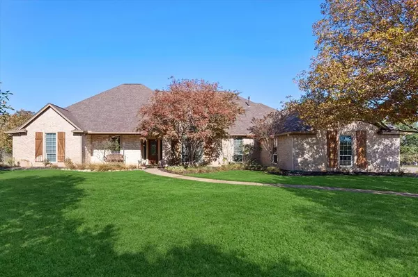 327 Carlin Road,  Mansfield,  TX 76063
