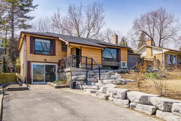 326 Jaybell GRV, Toronto E10, ON M1C 2X5