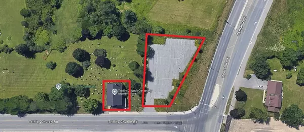 4 Trinity Church RD, Hamilton, ON L8W 3S2
