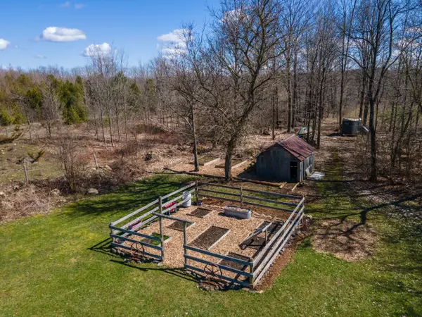 Chatsworth, ON N0H 2V0,315421 Highway 6 HWY