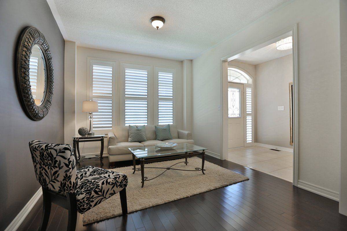 Oakville, ON L6H 2B4,555 Alfred Hughes AVE